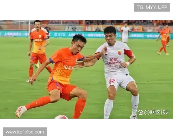 山东泰山节奏混乱加剧,攻防失衡问题逐步反映在比赛走势中 山东泰山节奏混乱加剧,攻防失衡问题逐步反映在比赛走势中