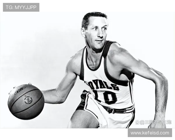 奥斯卡·罗伯特森无球跑动减少，组织核心角色转变影响得分结构